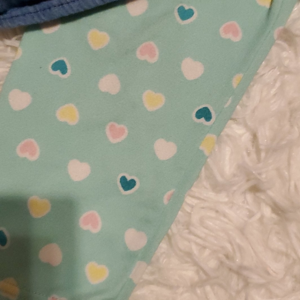 Hello Kitty 2-piece set 🎀 - Picture 3 of 5